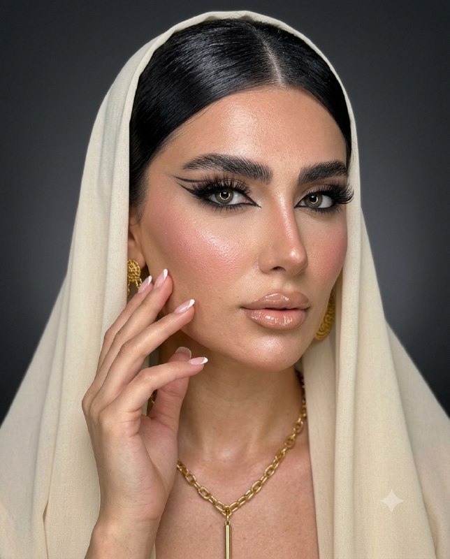پرتره لاکچری با آرایش Arabic Glam