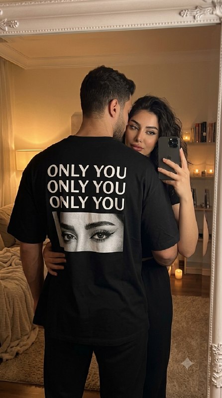 سلفی شیک و روزمره جلوی آینه